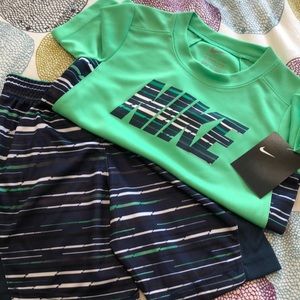 NWT Nike boys shorts set